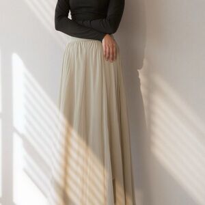 Elegant Cream Maxi Skirt – Lightweight Flowing Silhouette